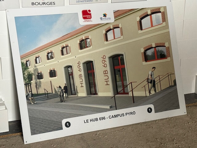 hub 696 campus pyrotechnie bourges
